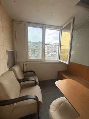 Продам трехкомнатную (3-комн.) квартиру, Куникова ул, 11, Новороссийск г