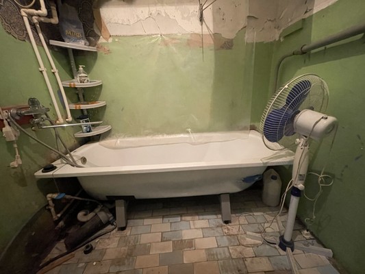 Продам двухкомнатную (2-комн.) квартиру, Ленина ул, 4, Ивановское п