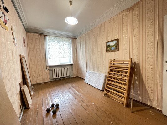 Продам двухкомнатную (2-комн.) квартиру, Ленина ул, 4, Ивановское п