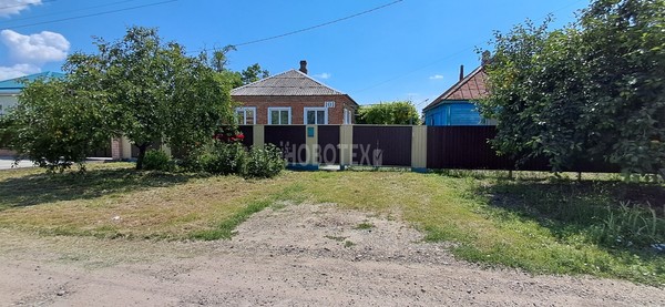 Продам дом, Чигиринская ул, 101, Каневская ст-ца, 0 км от города