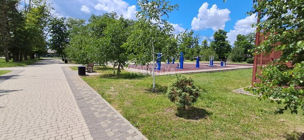 Продам дом, Чигиринская ул, 101, Каневская ст-ца, 0 км от города