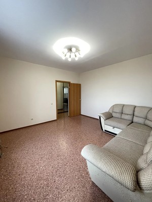 Продам двухкомнатную (2-комн.) квартиру, Порфирьева ул, 7ка, Ишим г