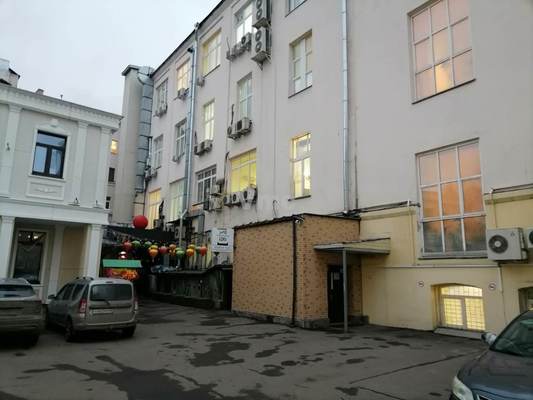 Сдам коммерческое помещение 105 м2, Дмитровка Б. ул, 32, Москва г