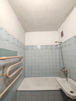 Продам двухкомнатную (2-комн.) квартиру, Свердлова ул, 38а, Пенза г