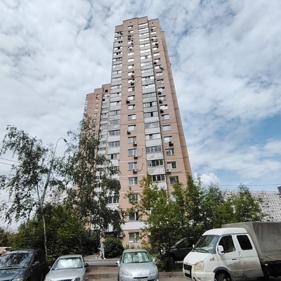 Продам двухкомнатную (2-комн.) квартиру, Новокосинская ул, 14к7, Москва г