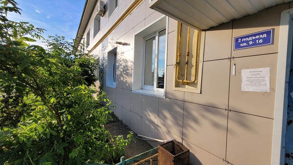 Продам трехкомнатную (3-комн.) квартиру, Комарова ул, 2, Камское Устье пгт