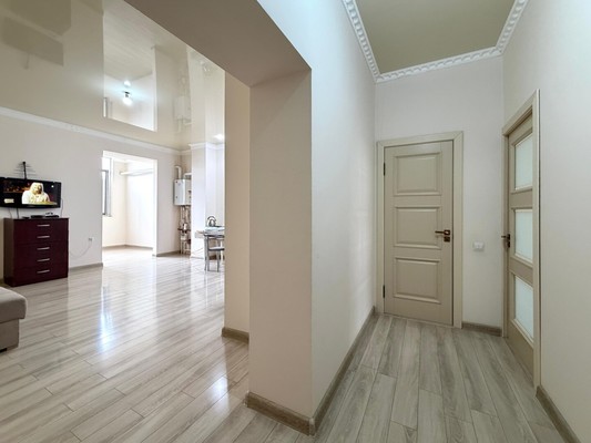 Продам двухкомнатную (2-комн.) квартиру, 2-я Надречная ул, 126, Нальчик г
