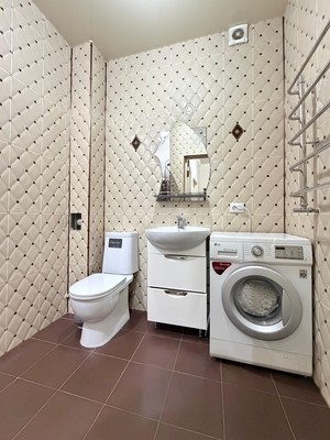 Продам двухкомнатную (2-комн.) квартиру, 2-я Надречная ул, 126, Нальчик г