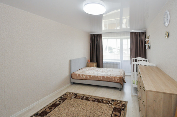 Продам трехкомнатную (3-комн.) квартиру, Станиславского ул, 33, Новосибирск г