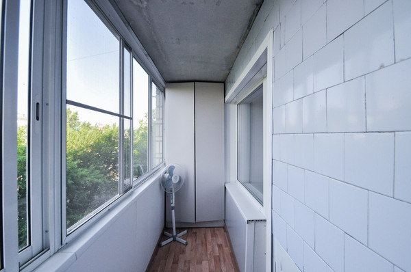 Продам трехкомнатную (3-комн.) квартиру, Станиславского ул, 33, Новосибирск г