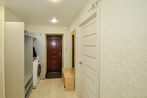 Продам трехкомнатную (3-комн.) квартиру, Станиславского ул, 33, Новосибирск г