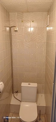 Продам двухкомнатную (2-комн.) квартиру, Большой пр-кт, 10, Семрино п