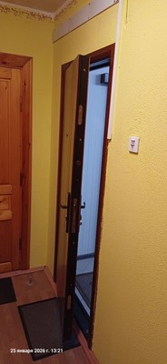 Продам двухкомнатную (2-комн.) квартиру, Большой пр-кт, 10, Семрино п