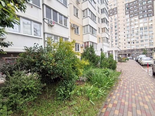 Продам однокомнатную (1-комн.) квартиру, Адмирала Пустошкина ул, 10, Анапа г