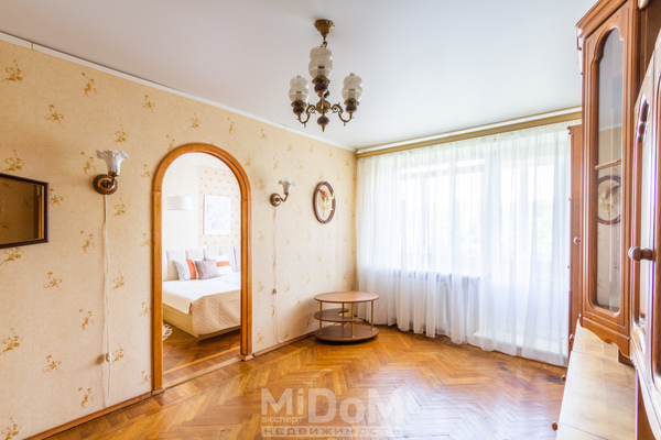 Продам двухкомнатную (2-комн.) квартиру, Кузнецовская ул, 8к3 литера А, Санкт-Петербург г
