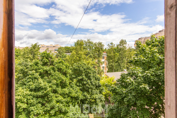 Продам двухкомнатную (2-комн.) квартиру, Кузнецовская ул, 8к3 литера А, Санкт-Петербург г
