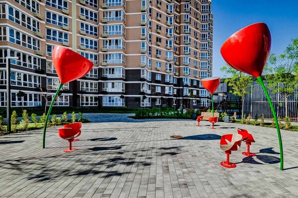 Продам двухкомнатную (2-комн.) квартиру, Ветеранов ул, 85, Краснодар г