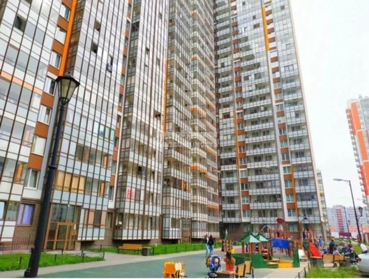 Продам однокомнатную (1-комн.) квартиру, Английская ул, 1, Кудрово г
