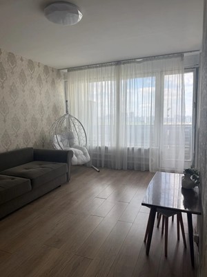 Продам трехкомнатную (3-комн.) квартиру, Обручева ул, 4к1, Москва г