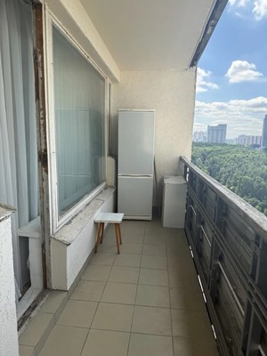 Продам трехкомнатную (3-комн.) квартиру, Обручева ул, 4к1, Москва г