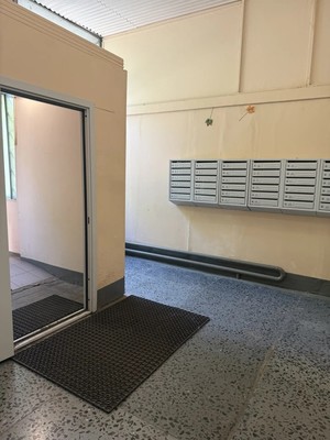 Продам трехкомнатную (3-комн.) квартиру, Обручева ул, 4к1, Москва г