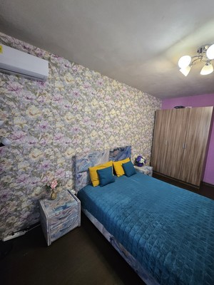 Продам двухкомнатную (2-комн.) квартиру, Серова ул, 51/11, Казань г