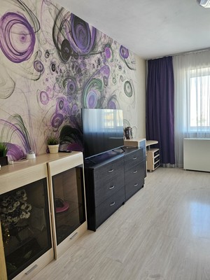 Продам двухкомнатную (2-комн.) квартиру, Серова ул, 51/11, Казань г