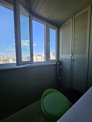 Продам двухкомнатную (2-комн.) квартиру, Серова ул, 51/11, Казань г
