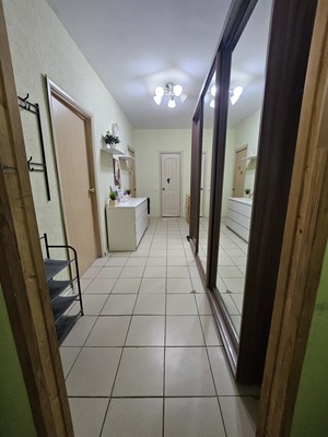 Продам двухкомнатную (2-комн.) квартиру, Серова ул, 51/11, Казань г