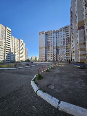 Продам двухкомнатную (2-комн.) квартиру, Серова ул, 51/11, Казань г