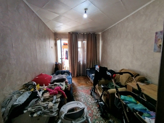 Продам двухкомнатную (2-комн.) квартиру, 2-й мкр, 1, Новомихайловский пгт