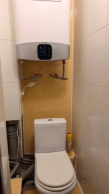 Продам двухкомнатную (2-комн.) квартиру, Лермонтова ул, 16, Симферополь г