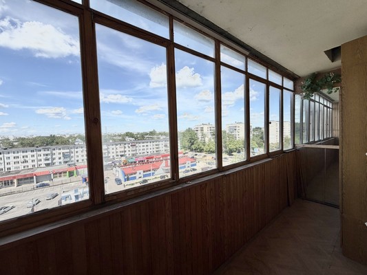 Продам трехкомнатную (3-комн.) квартиру, Камозина ул, 43, Брянск г
