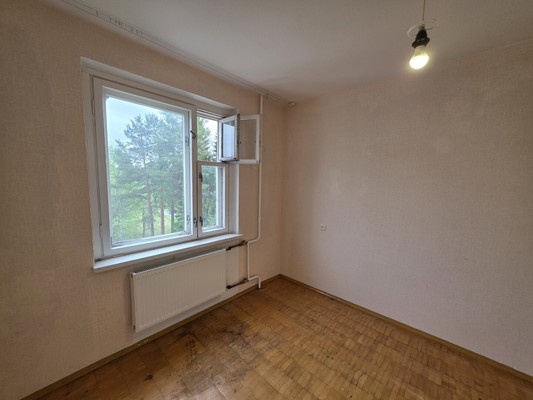 Продам многокомнатную квартиру, Ленина ул, 22, Костомукша г