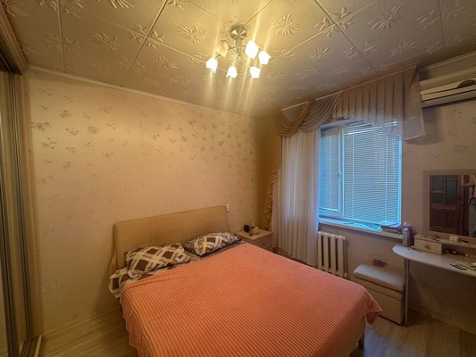 Продам двухкомнатную (2-комн.) квартиру, Героев Сталинграда ул, 27, Симферополь г