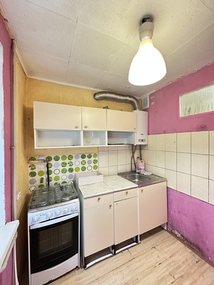Продам двухкомнатную (2-комн.) квартиру, Ленинградская ул, 69, Пушкин г