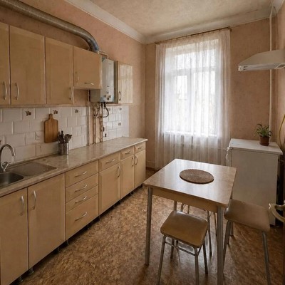 Продам трехкомнатную (3-комн.) квартиру, Федосеева ул, 13, Тихорецк г
