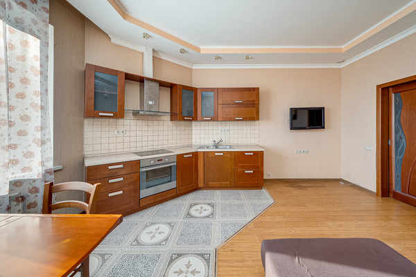Продам однокомнатную (1-комн.) квартиру, Соловьиная Роща ул, 10, Москва г