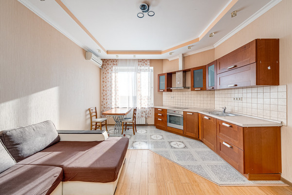 Продам однокомнатную (1-комн.) квартиру, Соловьиная Роща ул, 10, Москва г