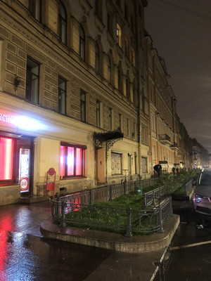 Продам комнату в 5-комн. квартире, Моховая ул, 16А, Санкт-Петербург г