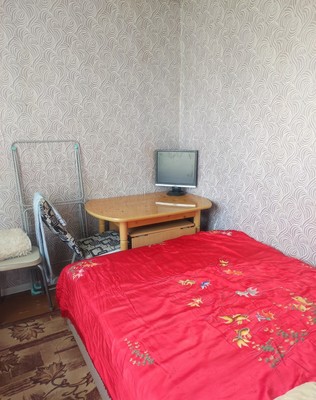 Продам двухкомнатную (2-комн.) квартиру, им А.Маркова мкр, 13, Дмитров г