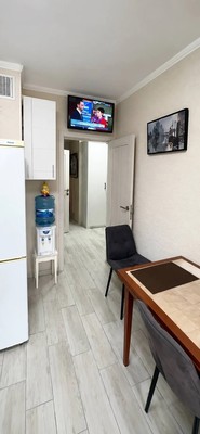 Продам трехкомнатную (3-комн.) квартиру, Красина ул, 53к2, Цемдолина с