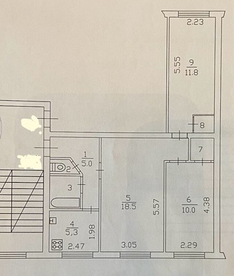 Продам трехкомнатную (3-комн.) квартиру, Рощинская ул, 20, Гатчина г