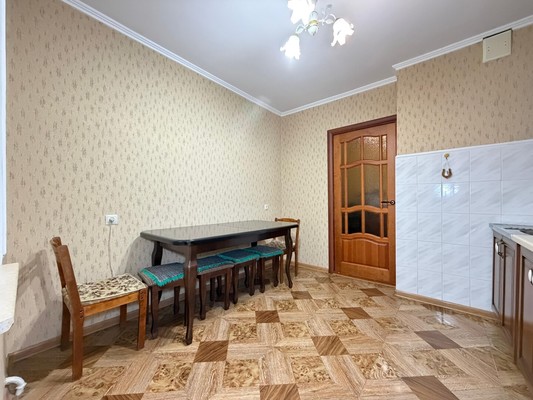 Продам двухкомнатную (2-комн.) квартиру, Ю.А.Гагарина ул, 14, Нальчик г