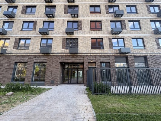 Продам однокомнатную (1-комн.) квартиру, Лесная ул, 2к1, Ерино д