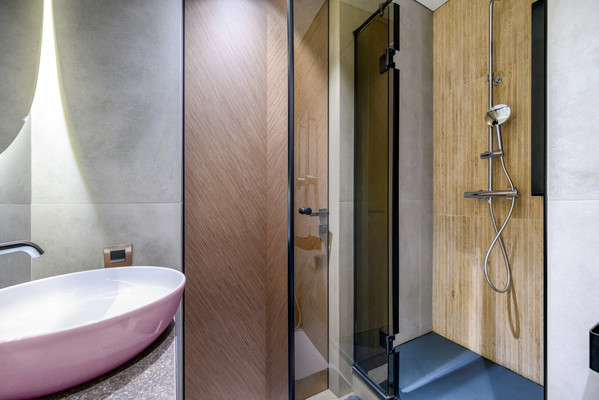 Продам трехкомнатную (3-комн.) квартиру, Багрицкого ул, 18, Москва г