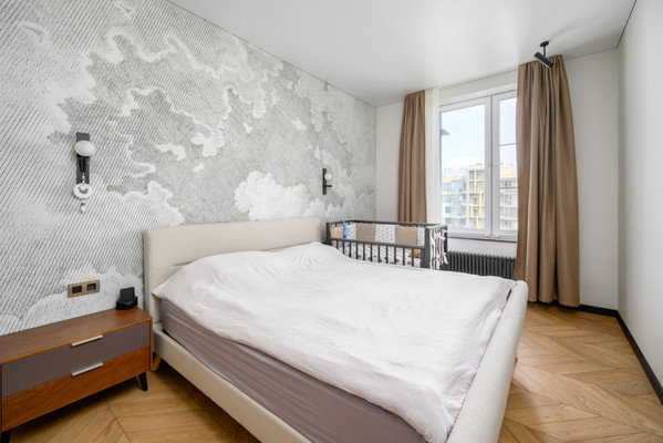 Продам трехкомнатную (3-комн.) квартиру, Багрицкого ул, 18, Москва г