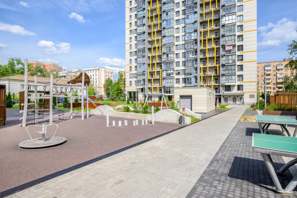 Продам трехкомнатную (3-комн.) квартиру, Багрицкого ул, 18, Москва г