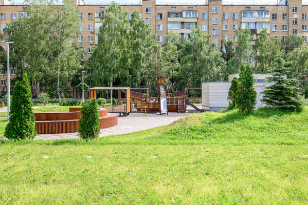 Продам трехкомнатную (3-комн.) квартиру, Багрицкого ул, 18, Москва г