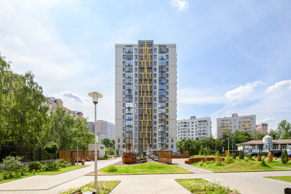 Продам трехкомнатную (3-комн.) квартиру, Багрицкого ул, 18, Москва г
